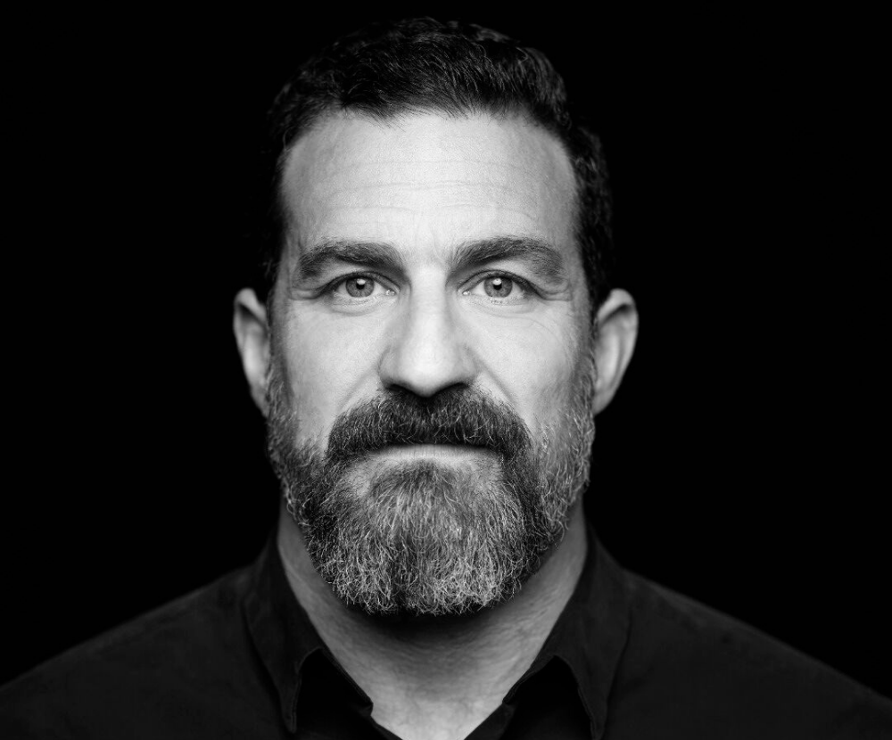 Book Andrew Huberman, concept image.