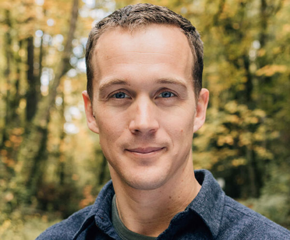 Book Colin O'Brady, concept image.