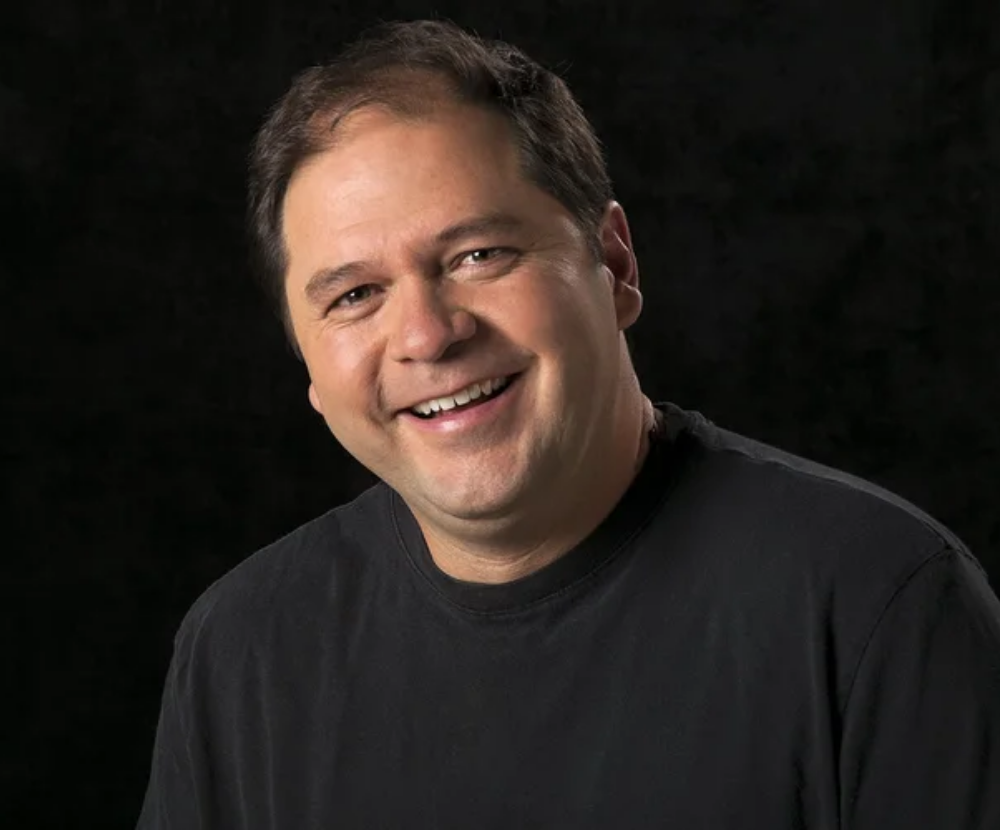 Book Felipe Gomez, concept image.