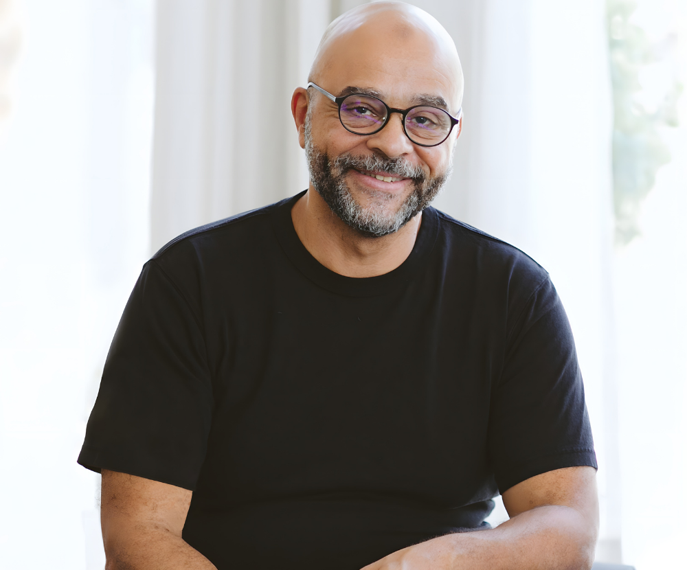 Book Mo Gawdat, concept image.