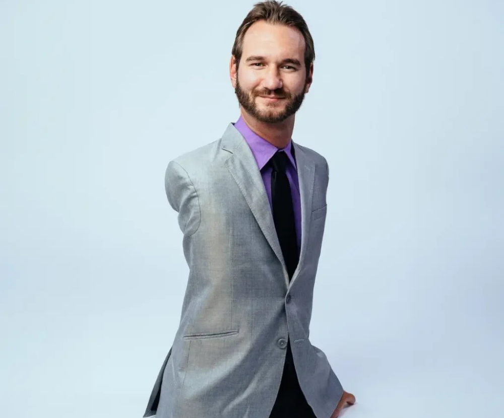 Book Nick Vujicic, concept image.