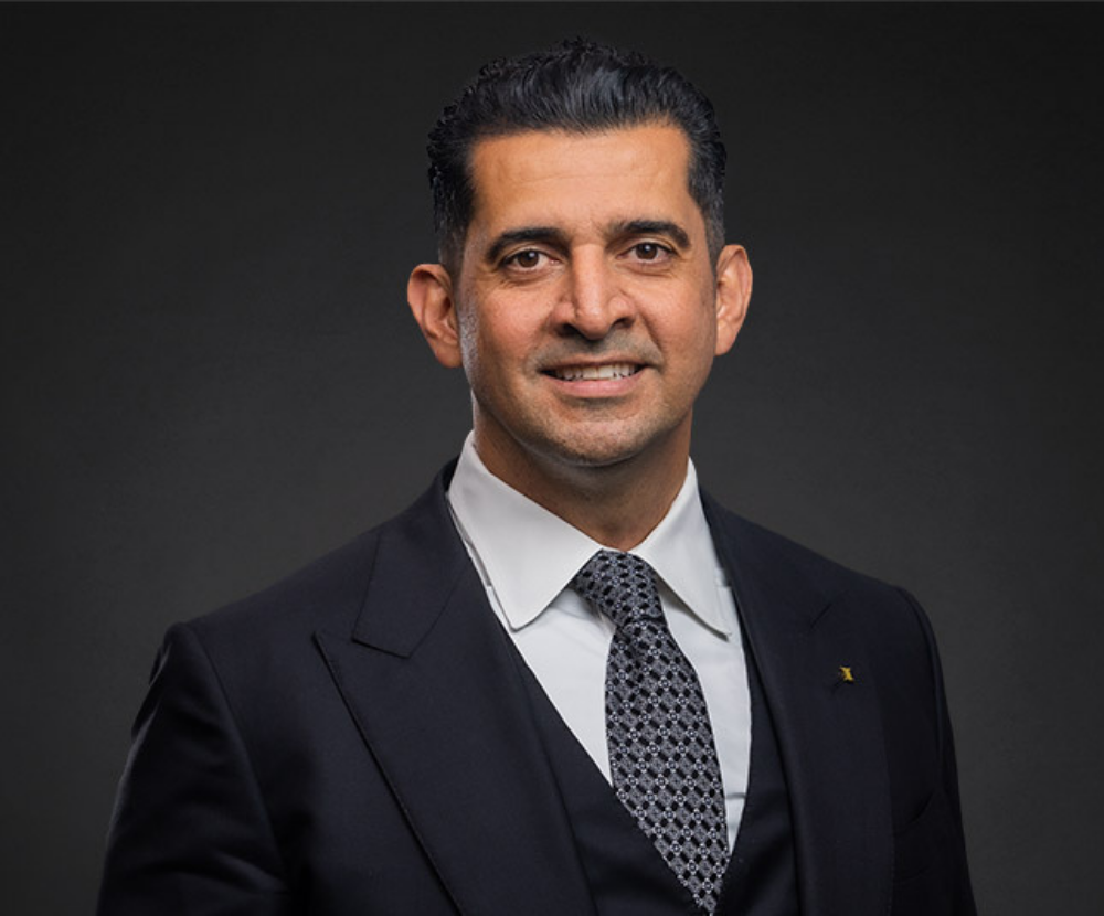 Book Patrick Bet-David, concept image.