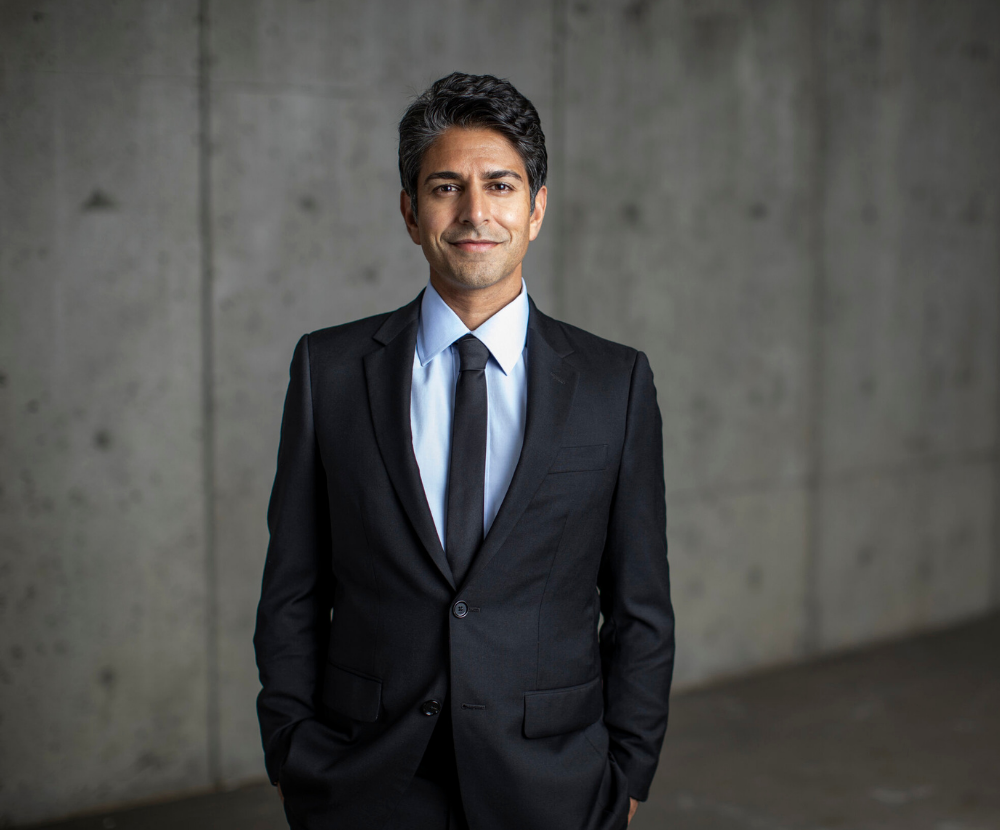 Book Suneel Gupta, concept image.